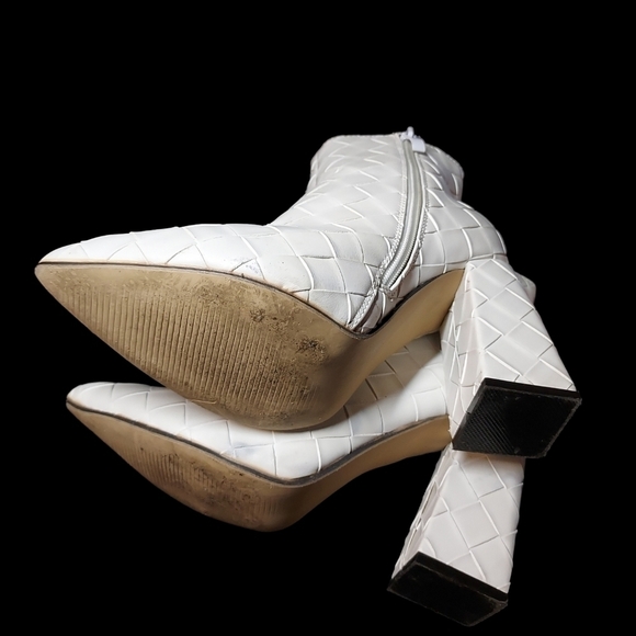 She & In size 39 (8) block heels faux Leather woven look white - Picture 12 of 16